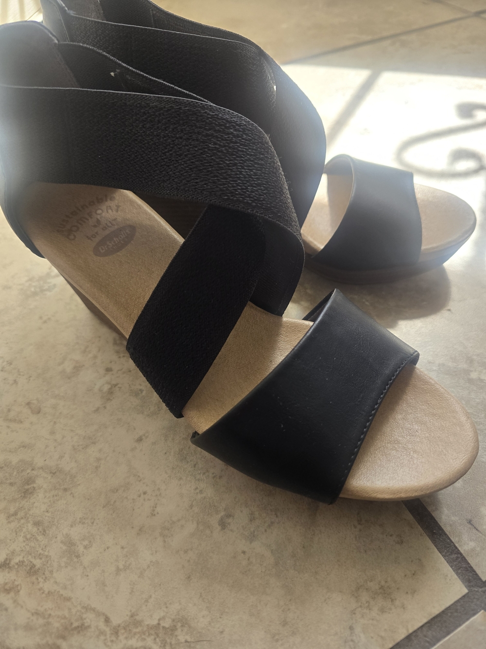 Dr. Scholl's Barton Black Elastic Strap Wedge Sandals